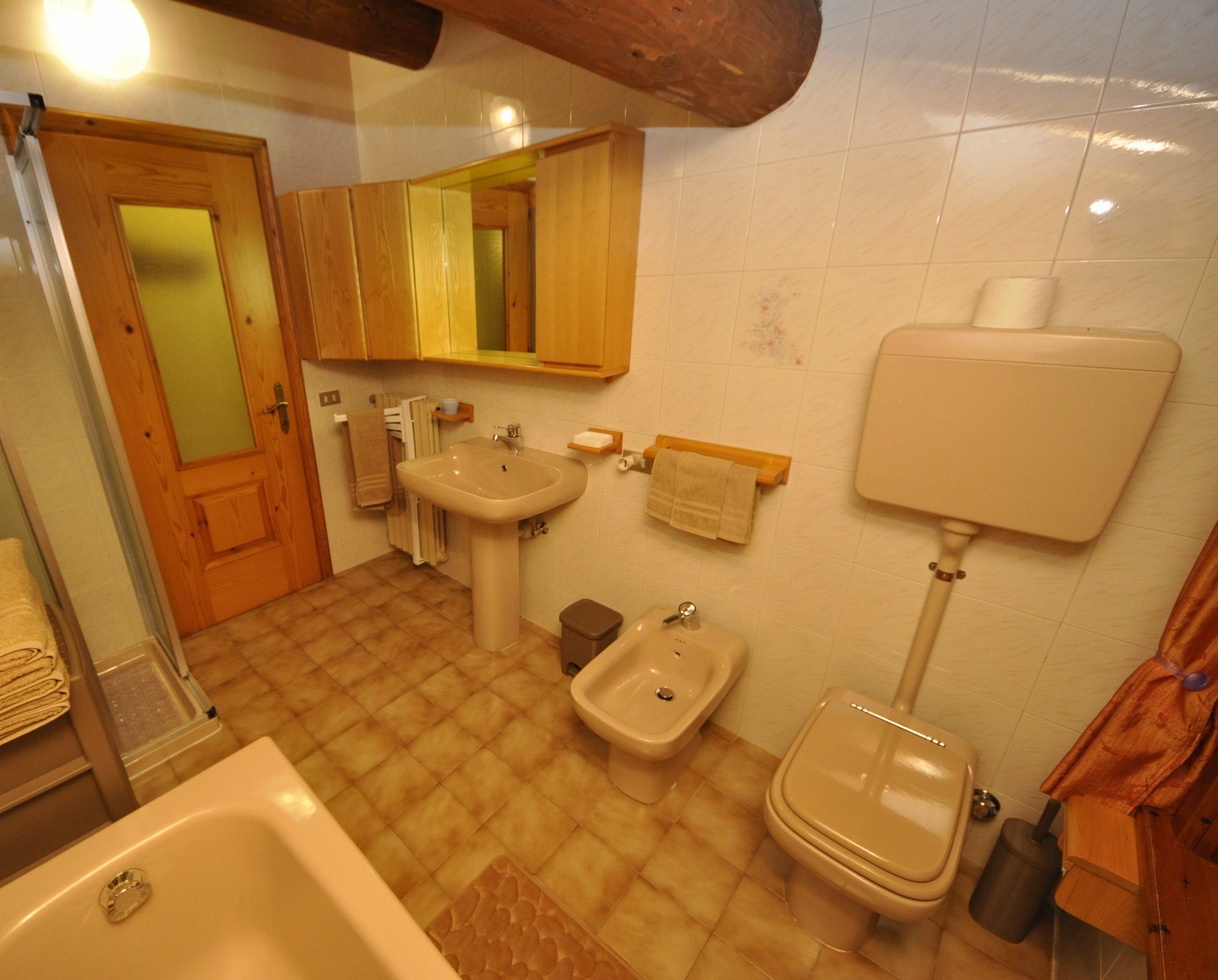 Appartamento Valeriano By Livigno Accomodation Exteriör bild