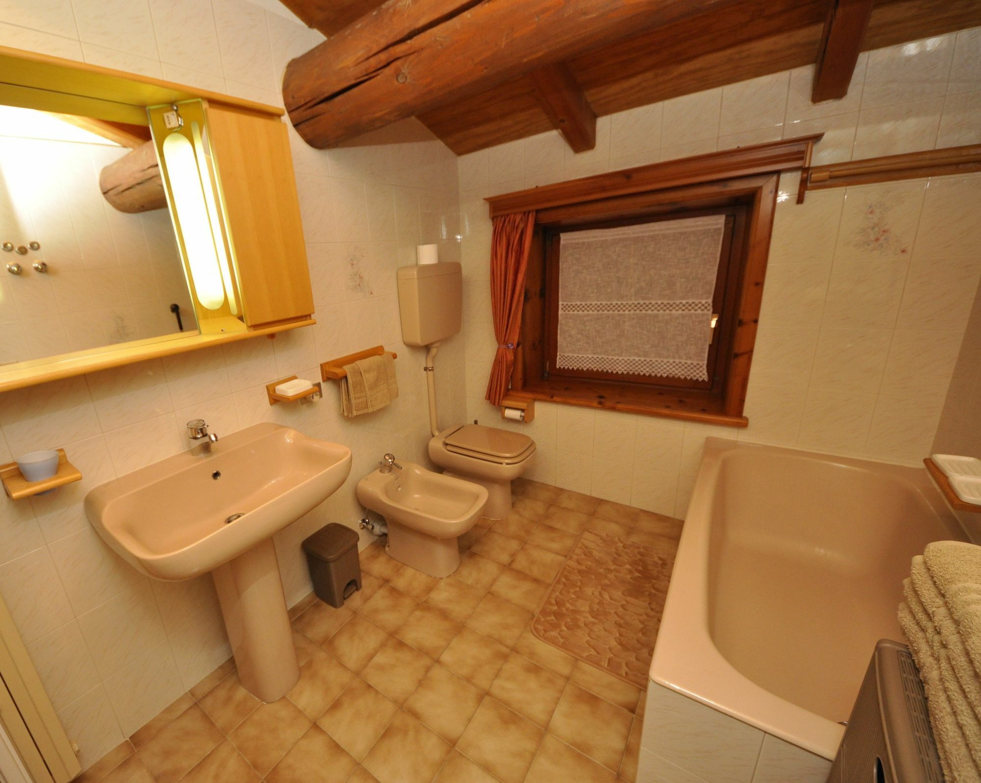 Appartamento Valeriano By Livigno Accomodation Exteriör bild